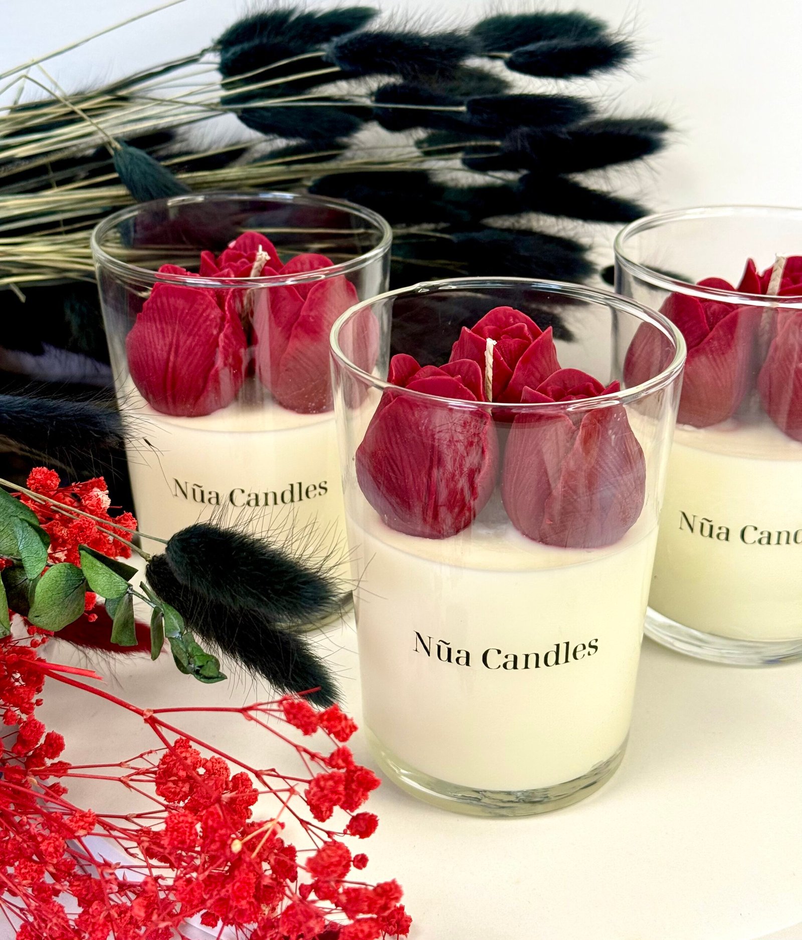 Κερί Σόγιας σε Ποτήρι με Κόκκινες Τουλίπες – 400gr