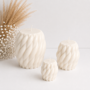 Twist Pillar Candles Set – Χειροποίητα Κεριά Σόγιας (Σετ 3 Τεμαχίων)